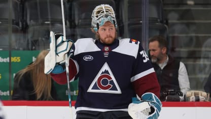 网前控球成 网前控球成